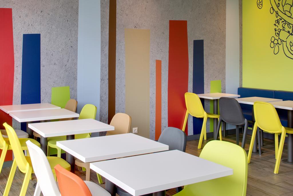 Ibis Budget Montceau Les Mines Екстериор снимка