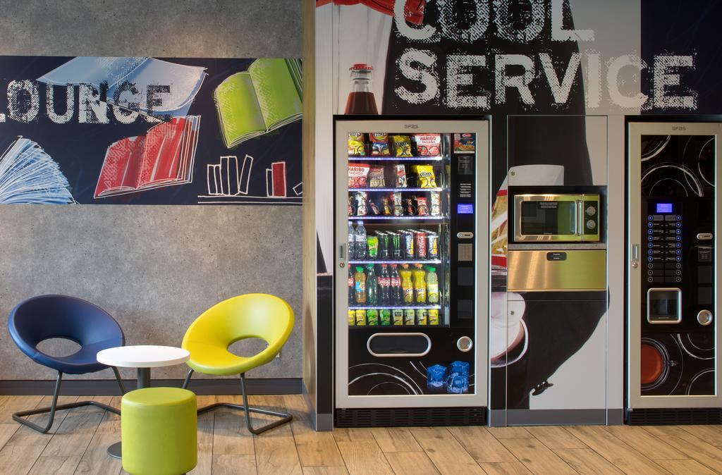Ibis Budget Montceau Les Mines Екстериор снимка