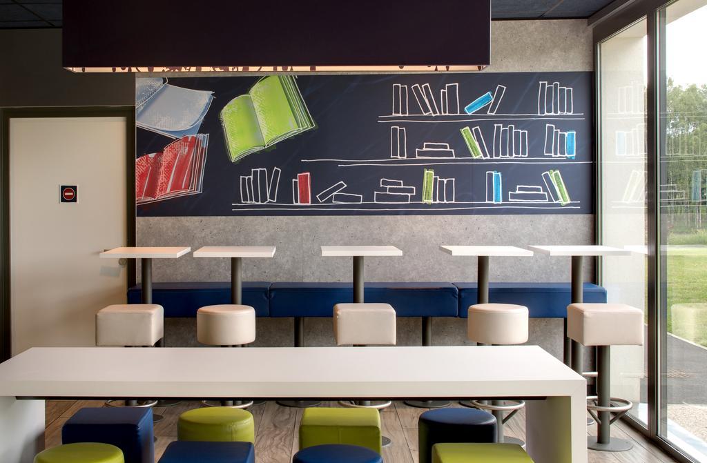 Ibis Budget Montceau Les Mines Екстериор снимка